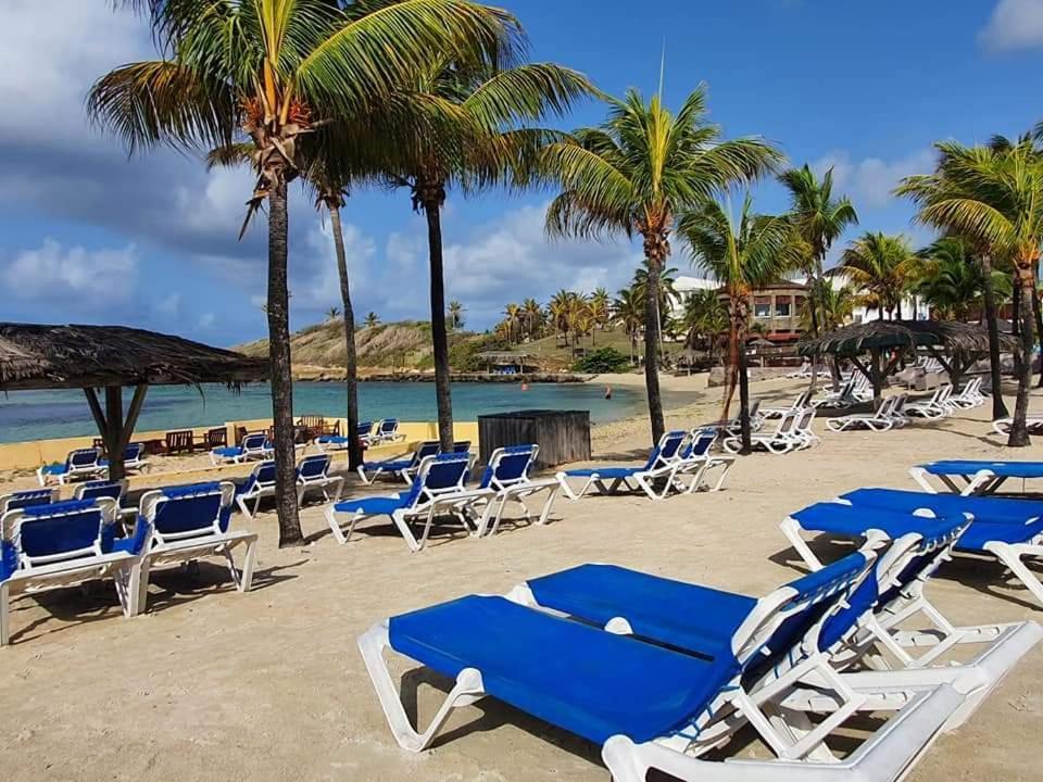 Studio Le Titoune Acces Plage St-Francois Avec Reservoir D'Eau Automatique 생프랑수아 외부 사진